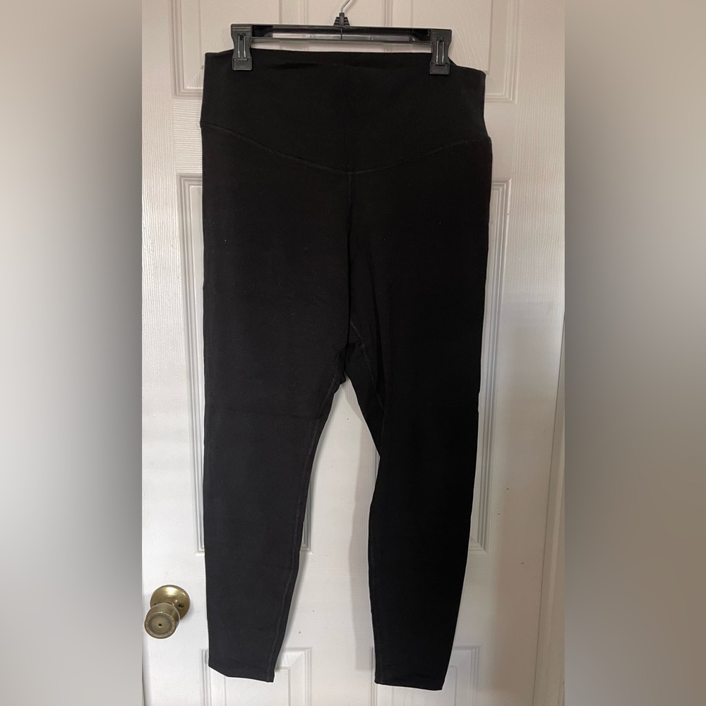 Old Navy Active Women's Extra High Rise Black Power Chill Leggings